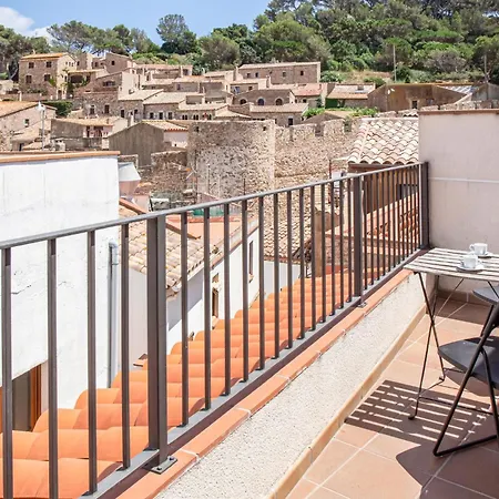 In Tossa De Mar, Girona With Wifi