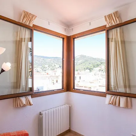 In Tossa De Mar, Girona With Wifi